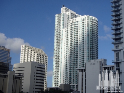 plazaonbrickelltowers_ext1_(c)annirao
