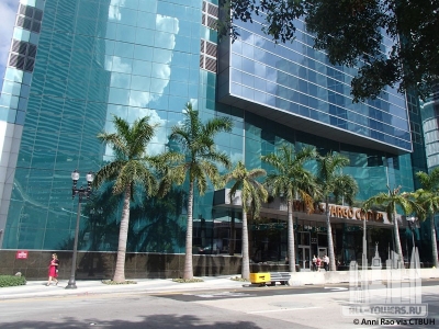 met2officetower_ext-base_(c)anni_rao