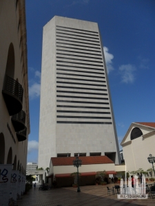 Government_Center_building_from_the_Miami_Main_Library