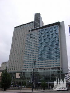 hyattregencydenver_ext-overallstreet_(cc-by-nc-nd)mieko-y