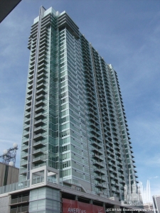 spire_ext-overallstreet_(cc-by-sa)xnatedawgx