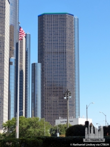 renaissance-center-400-tower_nathaniel-lindsey1