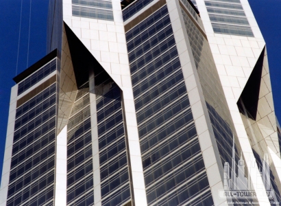 tomorrowsquare_ext-detail_(c)johnportman