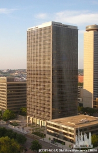 mutualbenefitlifebuilding_ext-overallaerial_(cc-by-nc-sa)old__shoe__woman