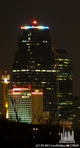 onekansascityplace_ext-overallnight_(cc-by-nc)coolvalley