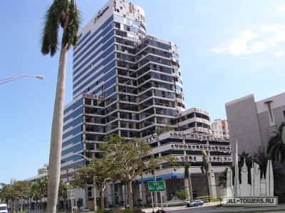 browardfinancialcenter_ext-hurrican_(cc-by-nc-nd)gary
