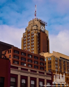 bojitower_ext-overallcontext_(cc-by-nc-sa)pianowow