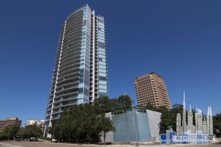 Azure Condominiums 2900 McKinnon St