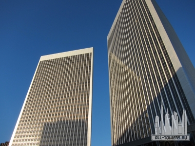 Century-Plaza-Towers-Close-up