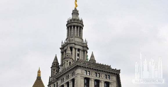 1340x694px-Manhattan_Municipal_Building_15