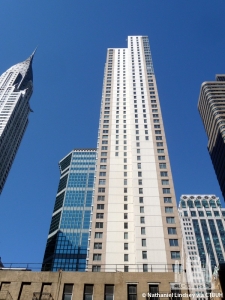 themetropolis_ext-lookingupside_(c)nathaniel__lindsey