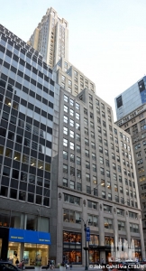 2014-10-30-19-53-5thavenue521lefnat-1-2a_johncahill