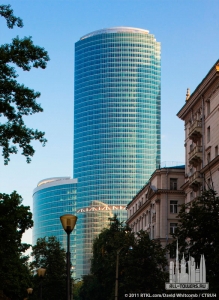 naberezhnaya_ext-street_(c)whitcomb