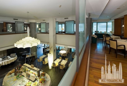 hotel-holiday-inn-naples-napoles-000