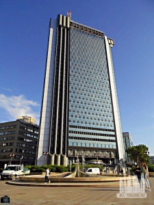 22060359692_3888be2ee1_b (1)