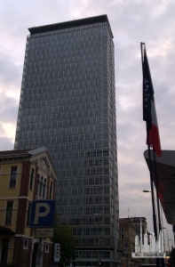 Torre_Galfa,_Milan,_Italy