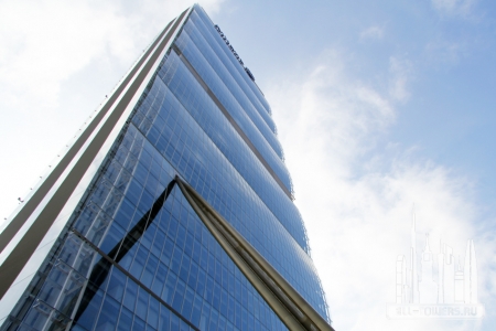 allianz-tower-milan-citylife-arata-isozaki-andrea-maffei-interview-designboom-15