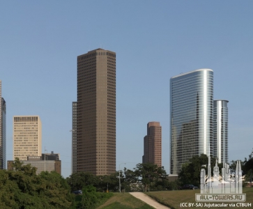 allencenter-complex_ext_(cc__by-sa)jujutacular