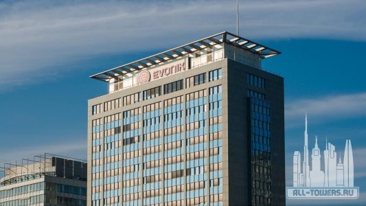 UIR30050032_RellingHaus