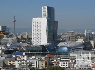 palaisquartier_ext-far_(ccby-sa)dontworry