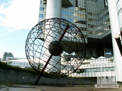 fs1100x1000px-Hypo_Haus_13