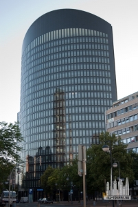 rwetower_ext-overallfromstreet2