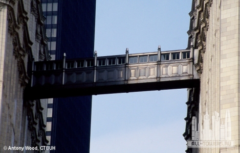 wrigley_skybridge_aw