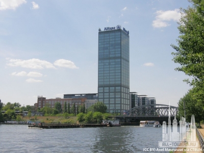 hochhaustreptowers_ext-full_(cc__by)axel__mauruszat