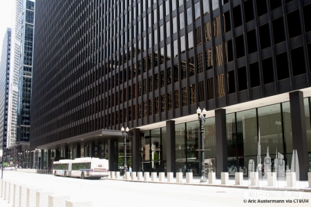 dirksenfederalbuilding_ext-base2_(c)aricaustermann