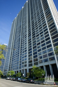 2800northlakeshoredrive_ext-overall_(c)sondang