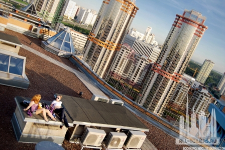 0_6405c_ebd8108_orig