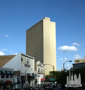 noblesquare_overall_mg