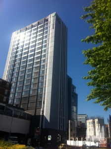 Holiday-Inn-Express-1