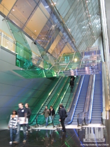 broadgate_int-escalator_(c)philipoldfield