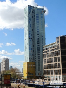 novotel-canary-wharf_john-parkin1