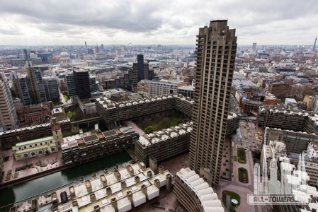 7-The-Barbican-Centre-Exhibition-Builidng-a-Landmark_Chamberlin-Powell-and-Bon-Architects_View-from-the-top-of-Cromwell-Tower-looking-west-2014-©Sidd-Khajuria
