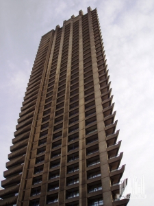 Crowell_Tower,_London