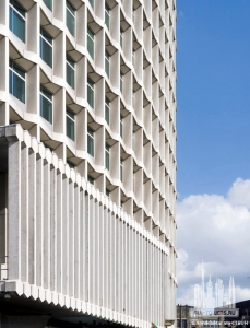 centrepoint_ext-base_(c)almacantar