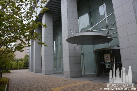 ntt-docomo-tohoku-building_terri-meyer-boake8