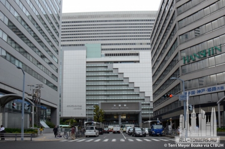 south-gate-building_terri-meyer-boake1