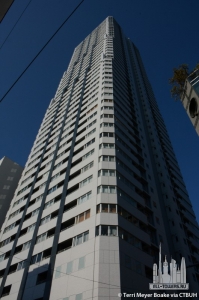 d-grafort-osaka-n-y-tower-higobashi_terri-meyer-boake10