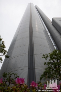 the-hilton-osaka-yoshimoto-building_terri-meyer-boake4