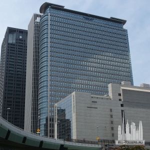 1200px-Nakanoshima-Mitsui-Building_in_201407_002