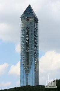 Higashiyama_Sky_Tower_(s2)