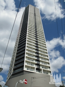 G-Clef_Shinkobe_Tower_-_panoramio_(2)