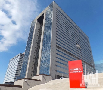 NTT_Makuhari_Building_2