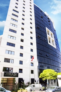 Ak-Plaza001