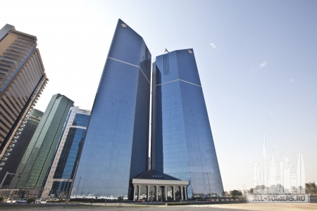 samryatwintowers_ext-lookingup_(c)samrya