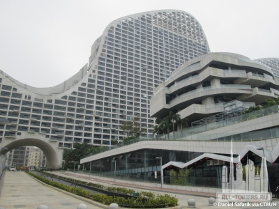 fake-hills-linear-tower_daniel-safarik13