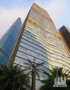 rfcentre_ext-lookingup2(c)tm